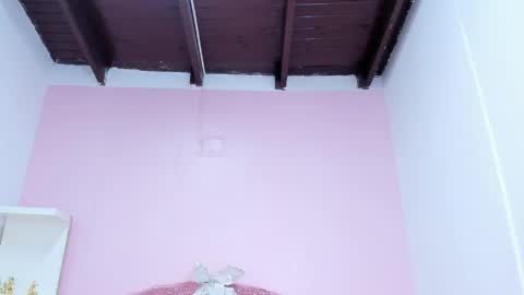  sofii  online show from April 7, 12:01 am