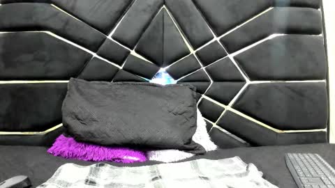 Sussy  online show from September 20, 12:14 pm