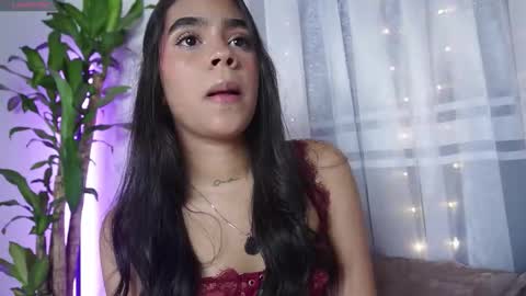 Snapshot of littletammy_ chatting on September 27, 4:03 pm littletammy_ online show from September 27, 4:03 pm