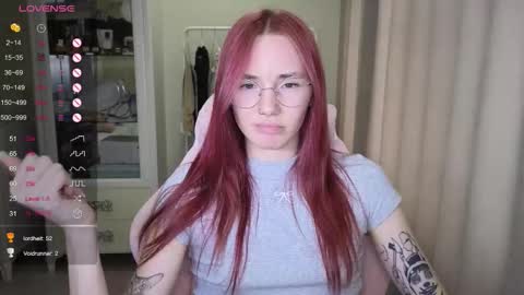 Snapshot of littlevildevil chatting on September 29, 11:37 am Eliana online show from September 29, 11:37 am
