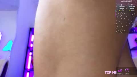 littlevixen18 online show from January 17, 1:51 pm