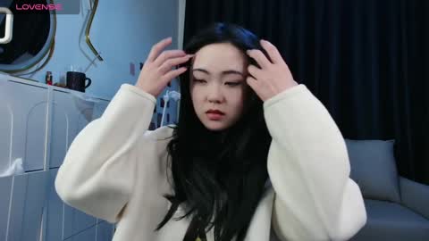 nana online show from February 1, 12:16 pm