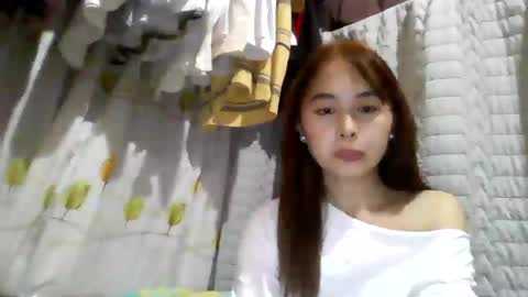 livingbarbielatism online show from July 15, 4:39 am