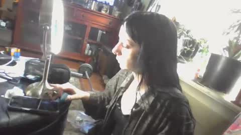 Liv Mirage online show from April 18, 7:18 pm