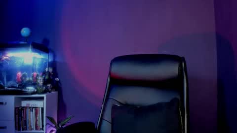 LixRose online show from December 16, 11:10 pm