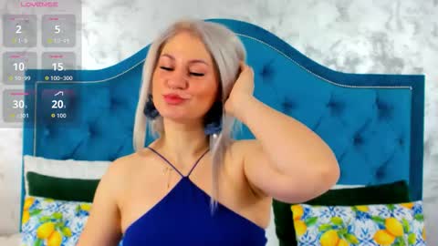 Liz Camryn online show from March 4, 4:19 am