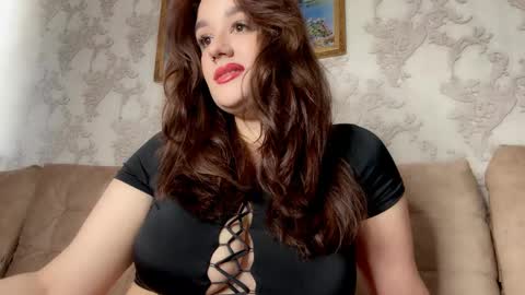 lizamartina online show from March 5, 7:27 am