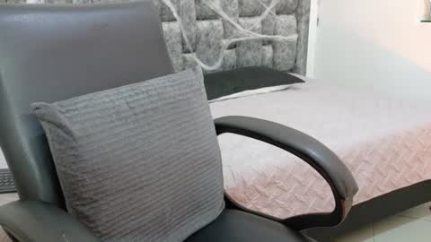  LIZBETH ROSS  online show from October 26, 1:17 pm