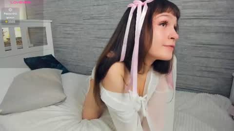 Lizbeth or Lizzy online show from July 18, 8:55 pm