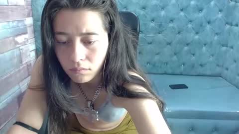 lizeth_garcia_ online show from October 4, 12:44 pm