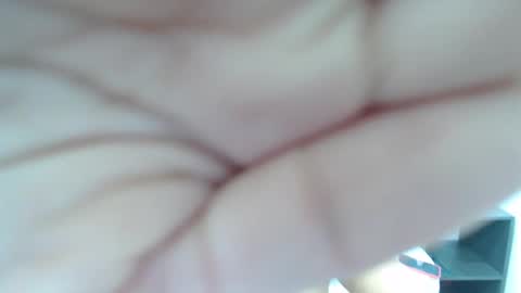 Snapshot of lizowenn_ chatting on March 3, 12:20 pm LIZETH online show from March 3, 12:20 pm