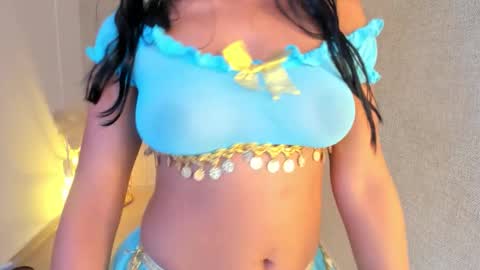 Lizza  online show from January 18, 1:29 pm