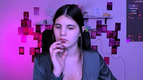 lizzie_boom online show from February 26, 9:25 pm