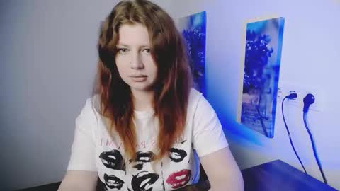 Lizzy3 online show from February 27, 9:42 am