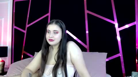 Lizzy online show from December 19, 7:00 am