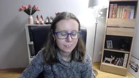 Lizzy online show from November 24, 5:31 am