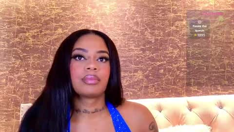  LOANA  online show from May 27, 5:21 pm