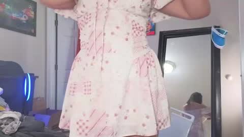 Lodestarr online show from July 17, 4:11 pm