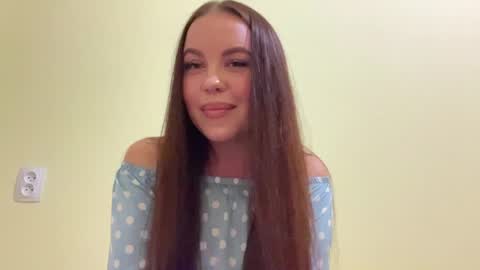Nadia online show from May 10, 6:10 pm