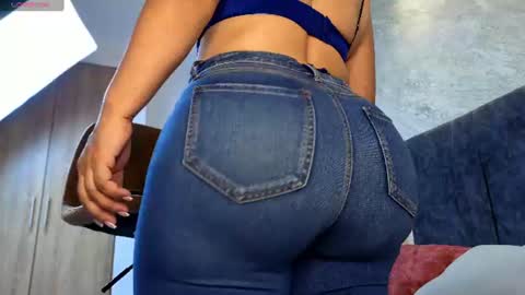 Lola Sweet online show from July 28, 11:39 am