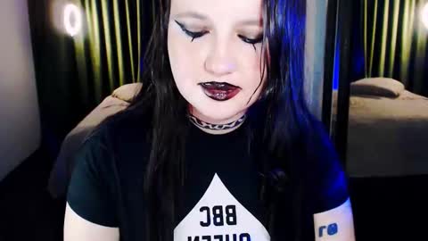 Lola Chi online show from November 20, 10:55 pm