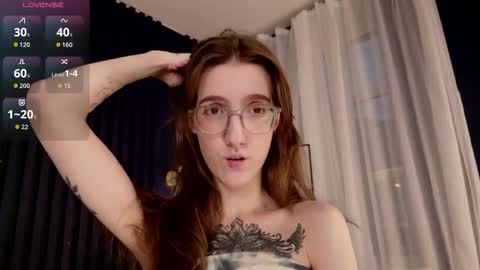 Lola online show from November 11, 5:36 am