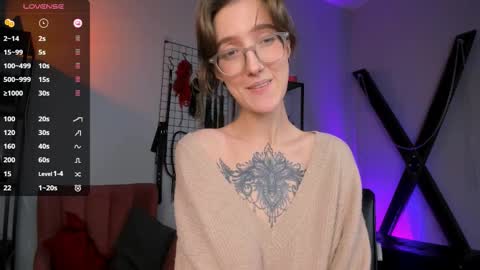 Snapshot of lola_missy chatting on February 11, 6:08 am Lola online show from February 11, 6:08 am