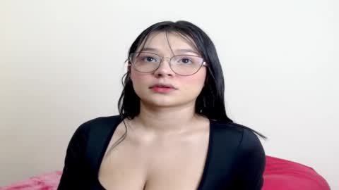 Snapshot of lola_sweeet18 chatting on December 4, 10:57 am lola_sweeet18 online show from December 4, 10:57 am
