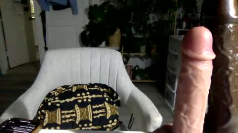 Lola Lustful online show from February 26, 11:15 pm