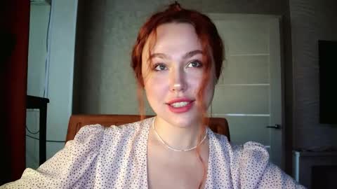 Snapshot of lolamint_ chatting on September 20, 12:58 pm Lola online show from September 20, 12:58 pm