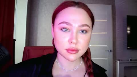 Snapshot of lolamint_ chatting on September 17, 12:36 pm Lola online show from September 17, 12:36 pm
