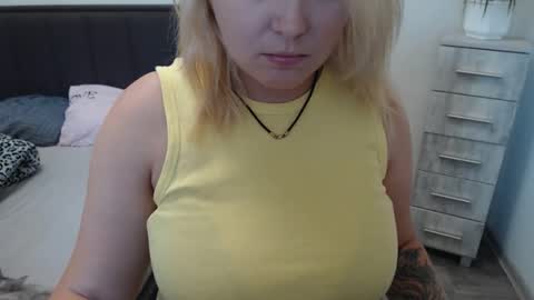 kiss online show from October 4, 7:25 am