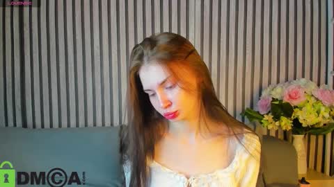 Snapshot of lolatwizz chatting on October 7, 1:32 am Lola online show from October 7, 1:32 am