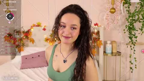 Snapshot of lolly_neal chatting on February 9, 5:08 am Lolly online show from February 9, 5:08 am