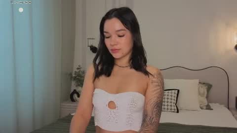 lolly_turner online show from July 24, 4:10 am