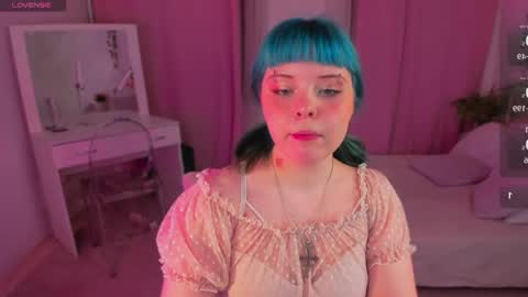 Lolly   online show from April 28, 4:33 pm