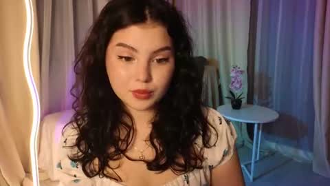 lollyy_pop online show from June 24, 1:26 am