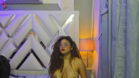 lolydolly_ online show from January 7, 4:05 am