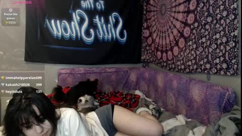 Snapshot of londonray chatting on September 18, 8:57 am londonray online show from September 18, 8:57 am