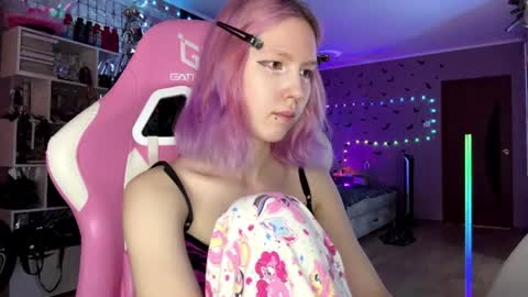 lone1y_bunny online show from July 13, 3:02 pm