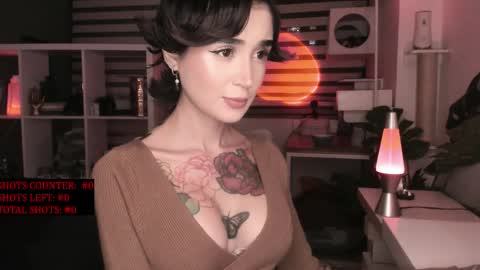Snapshot of lonelly_lolly98 chatting on September 18, 1:59 am SABRINA online show from September 18, 1:59 am
