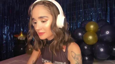 Snapshot of lonelly_lolly98 chatting on January 27, 2:53 am SABRINA online show from January 27, 2:53 am