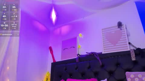 Snapshot of lonely_shewolf chatting on January 31, 9:05 pm Jennifer online show from January 31, 9:05 pm