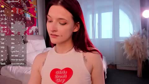 lonelyteaser online show from October 2, 10:31 am