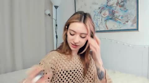Snapshot of look_my_passion chatting on March 1, 7:08 am Hanna online show from March 1, 7:08 am