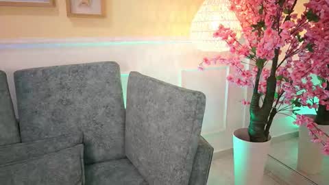 Loona Nyx online show from September 19, 11:53 am