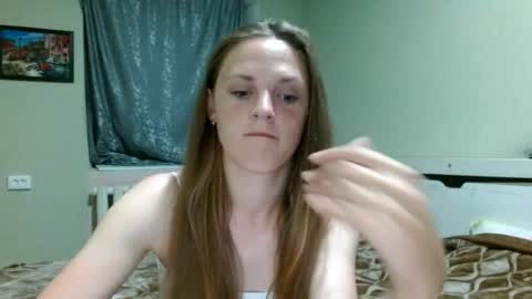 Lora online show from June 11, 8:49 pm