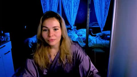 Lora online show from December 4, 2:36 am