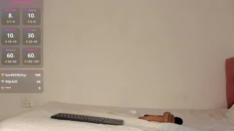 lore_rey online show from March 12, 4:51 am