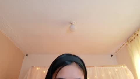 loreanisscute online show from May 30, 9:43 pm